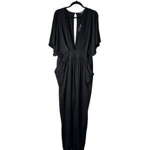 Fashion Nova Private Dinner Jumpsuit Size 2X Black Surplice Short Sleeve Pockets